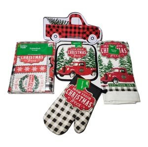 Christmas Red Truck 5 Pc Kitchen Set Towels Mit Potholder Tablecover Tin Tray